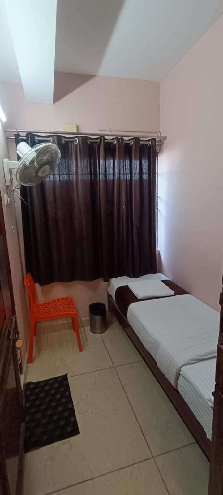 Naksha Tree Hotels Kishore Inn - Koyambedu Chennai Extérieur photo